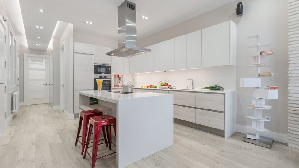 reforma-de-cocina-con-isla-en-bilbao.jpg